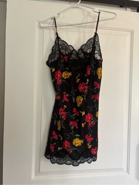 Vintage Oscar de la Renta Floral Lace Trim Slip Dress Lingerie